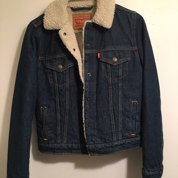 Levi’s Sherpa Jean Jacket - Picture 1 of 4